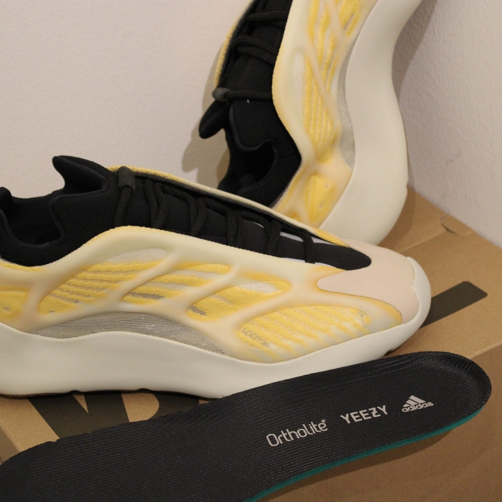 Adidas Yeezy 700 Yellow black cream